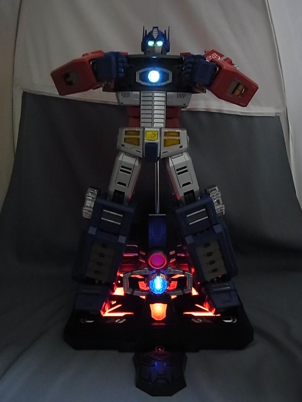 Unboxing Images Ultimetal Optimus Prime Reveal Amazing Details Of Super Collectible Figure  (52 of 61)